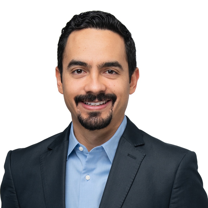 Cristóbal Cevallos (Cristobal Cevallos), global business and marketing leader